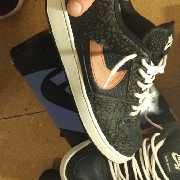 Jordan 11 pennicale 11.. - Picture 9 of 11